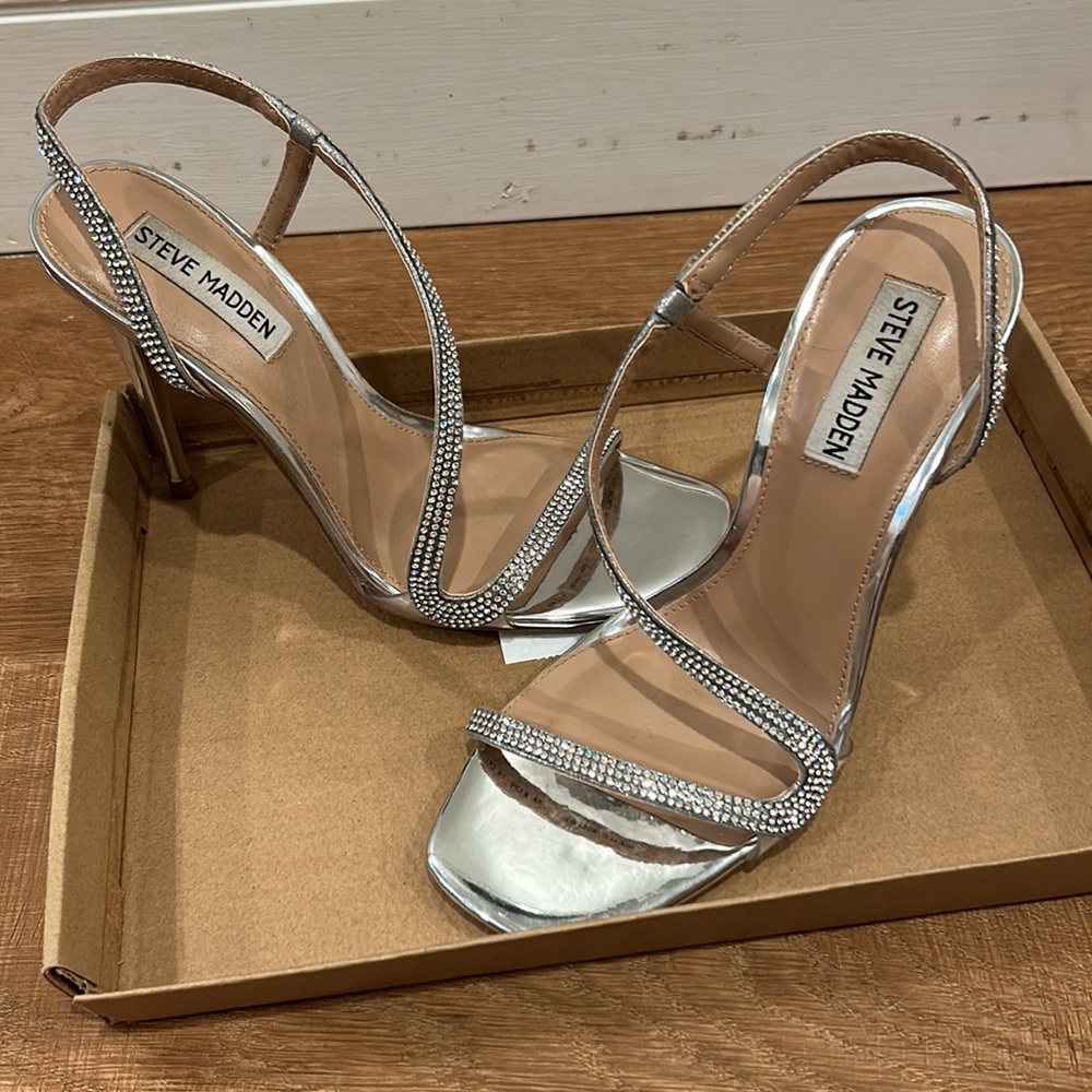 Steve Madden Noelle Rhinestone Heel